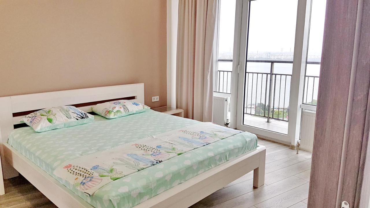 Most City Apart-Hotel Dnyipropetrovszk Kültér fotó