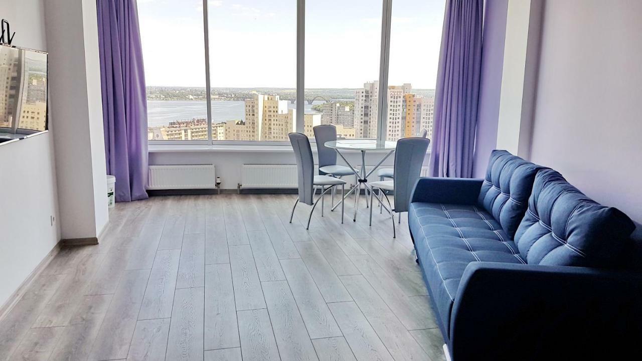 Most City Apart-Hotel Dnyipropetrovszk Szoba fotó